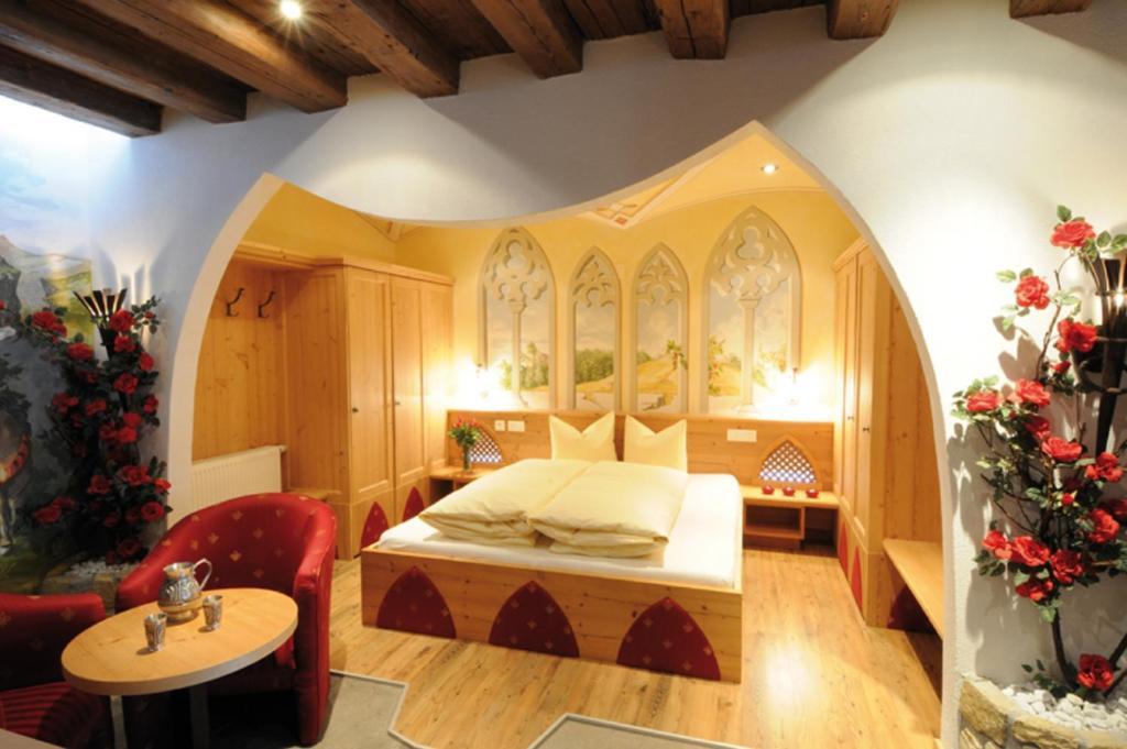 Hotel Camona & Apart Walserhof Samnaun Δωμάτιο φωτογραφία