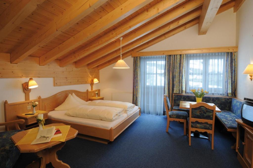 Hotel Camona & Apart Walserhof Samnaun Δωμάτιο φωτογραφία